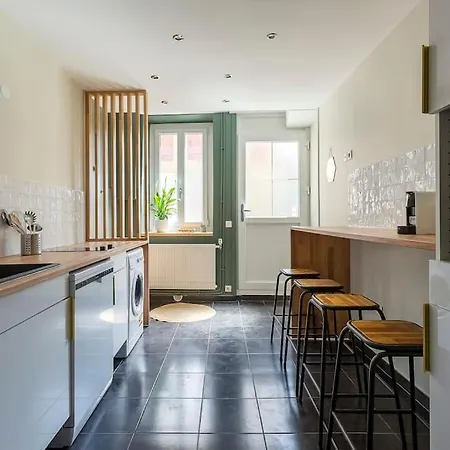 Maison Parmentier 10 Min De Lyon Apartment Sainte-Foy-les-Lyon